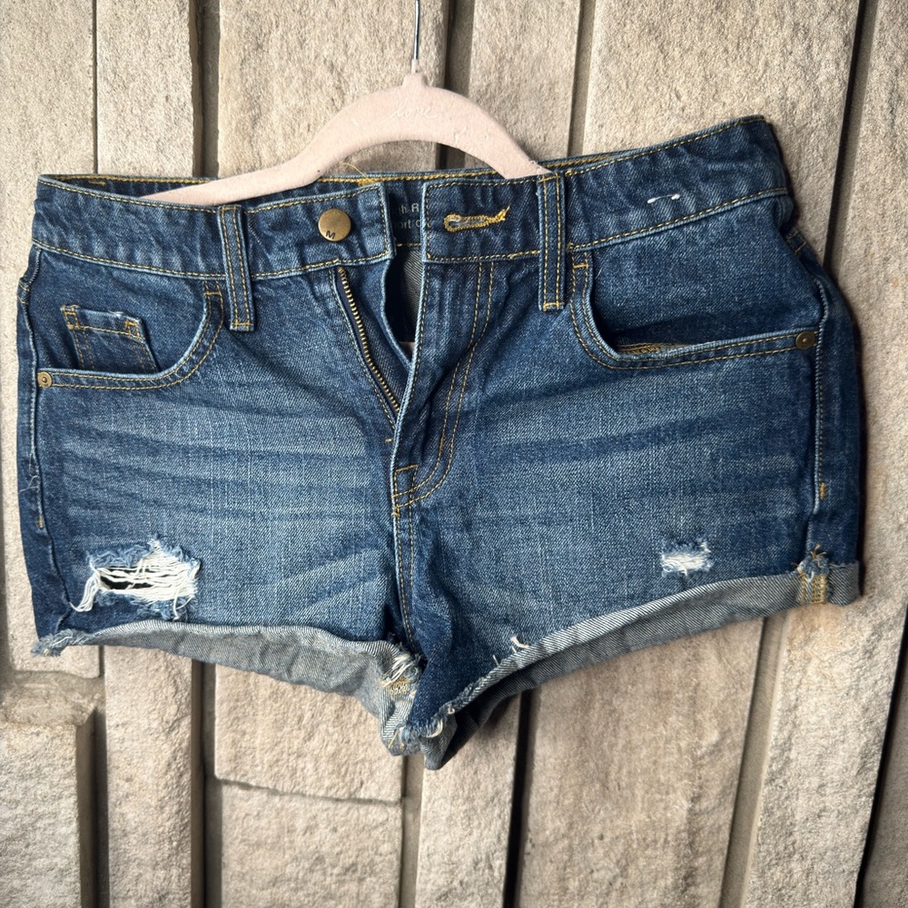 Mossimo Cutoff shorts, never worn, size 4.